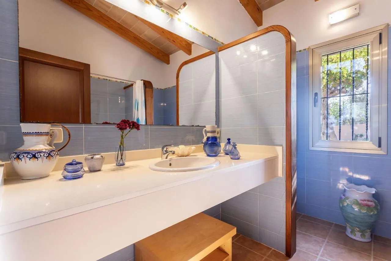 Villa La Llar Clara Selva  Spanje